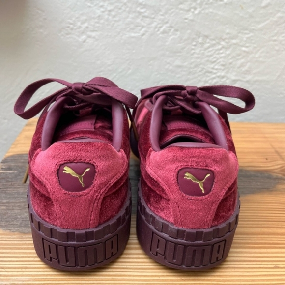 Puma Velvet Platform Sneakers - Picture 4 of 5